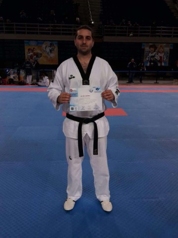 pagonakis13 Small