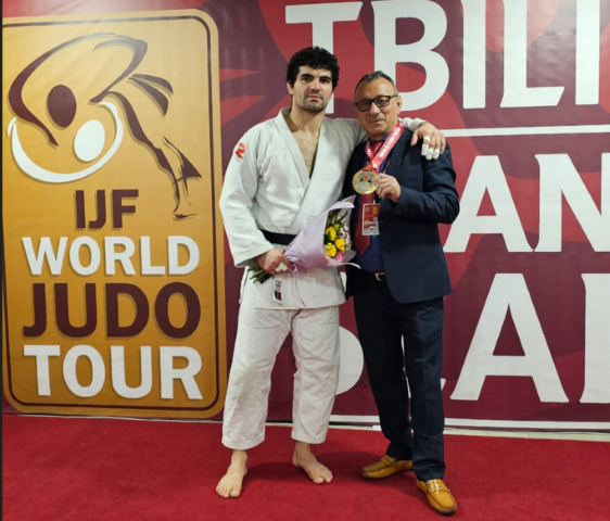 Tselidis Iliadis Small