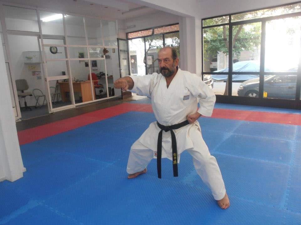  sensei Ντίνος Στρατούλης