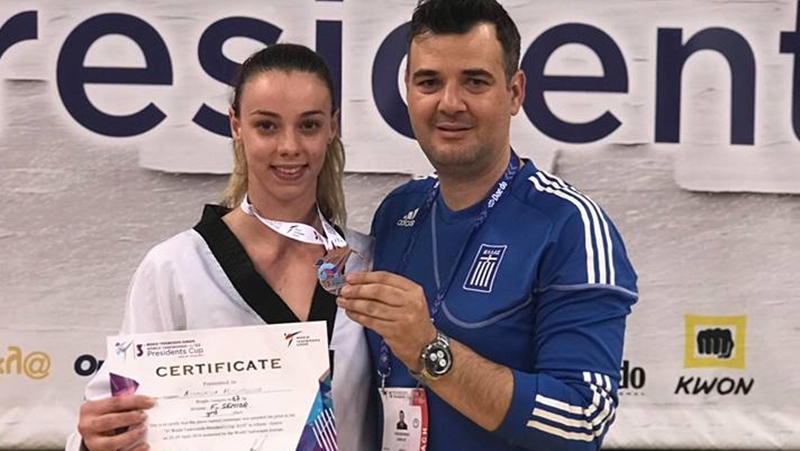 &Iota;&sigma;&tau;&omicron;&rho;ί&alpha; &gamma;&iota;&alpha; &tau;&eta;&nu; &Epsilon;&lambda;&lambda;ά&delta;&alpha; &sigma;&tau;&omicron; Presidents Cup έ&gamma;&rho;&alpha;&psi;&alpha;&nu; &omicron;&iota; &Tau;&epsilon;&lambda;&eta;&kappa;&omega;&sigma;&tau;ό&gamma;&lambda;&omicron;&upsilon; &kappa;&alpha;&iota; &Mu;&eta;&tau;&sigma;&omicron;&pi;&omicron;ύ&lambda;&omicron;&upsilon;