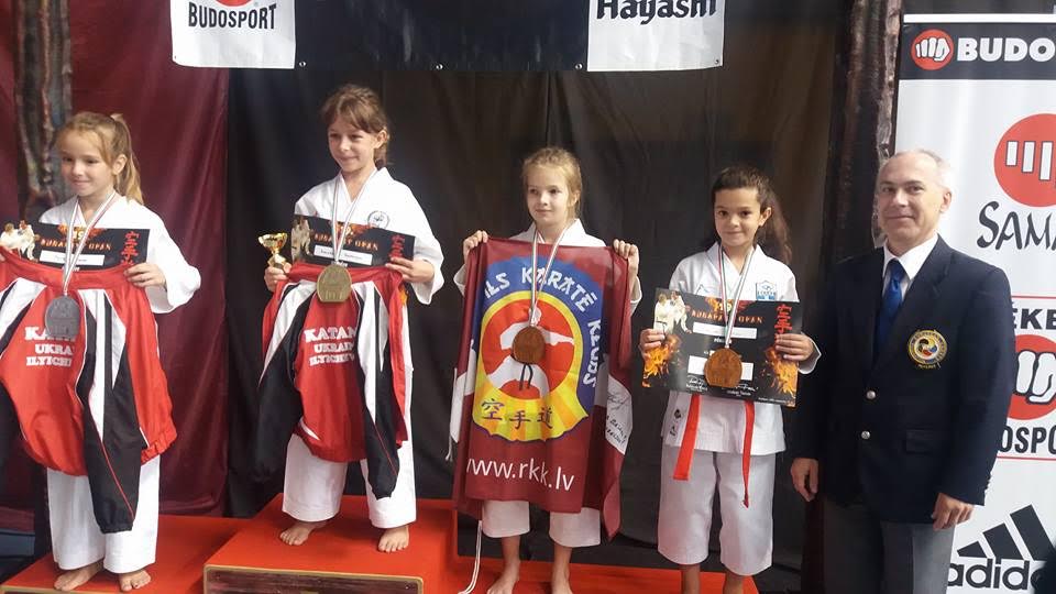 tsiakmakis120916