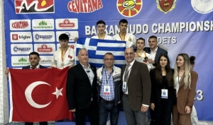 Τζούντο: Χρυσό μετάλλιο ο Κ. Τσαπάρας στο Βαλκανικό U18, 3ος ο Φ. Καριπίδης