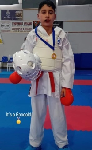 Πρωταθλητής Καράτε Ιωάννης Γκιωνάκης (Α.Σ. SUZUKI DOJO)