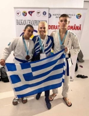 ΑΠΣ ΑΘΛΟΤΕΧΝΗΣ ΒΟΛΟΥ: Ασημένοι και Χάλκινοι Βαλκανιονίκες επιστρέφουν οι αθλητές του ΑΘΛΟΤΕΧΝΗ